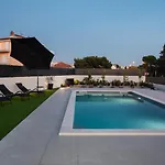 Βίλα Luni With Private Heated Pool *