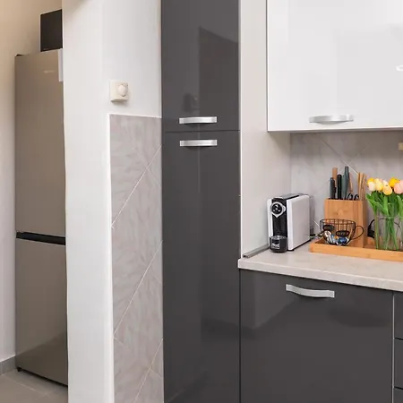 Luni With Private Heated Pool Villa Brodarica (Sibenik-Knin)