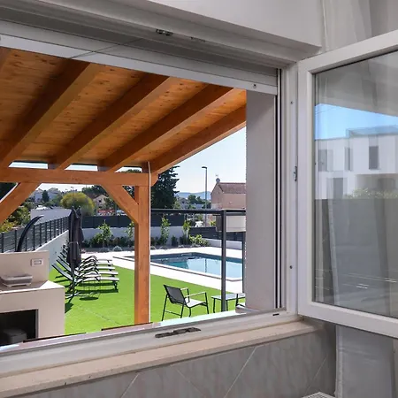 Willa Luni With Private Heated Pool