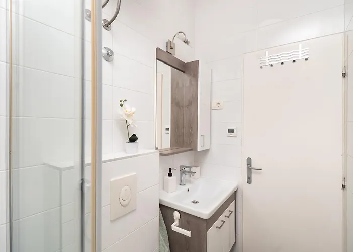 Vila Luni With Private Heated Pool Brodarica (Sibenik-Knin)